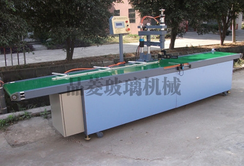 Glass circular knitting machine